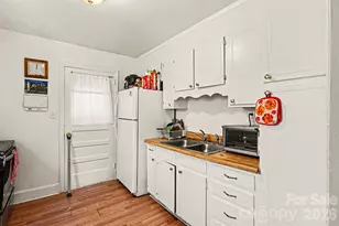 1835 Vinton St, Charlotte, NC 28216 - Photo 4