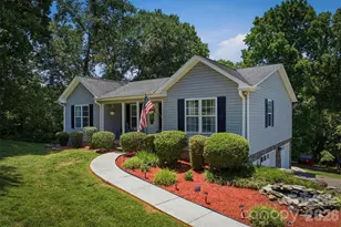 4015 Fairview Dr, Maiden, NC 28650 - Photo 4