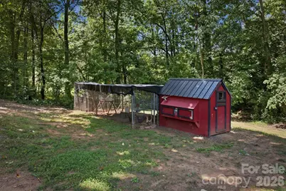 4015 Fairview Drive, Maiden, NC 28650 - Photo 10