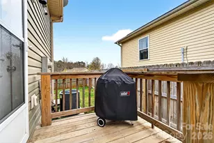 18 Yarrow Meadow Dr, Weaverville, NC 28787 - Photo 8