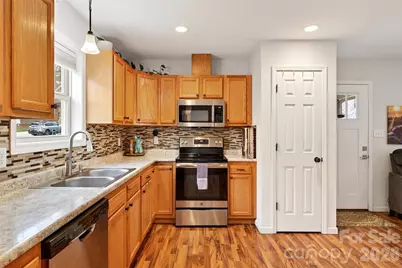 18 Yarrow Meadow Drive, Weaverville, NC 28787 - Photo 22