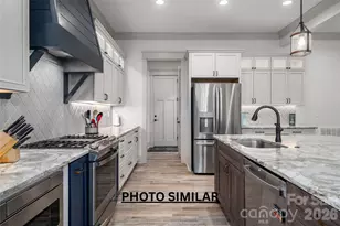 227 Northview Dr, Hendersonville, NC 28791 - Photo 10