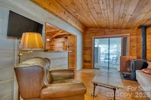 292 Crow Ln, Burnsville, NC 28714 - Photo 8