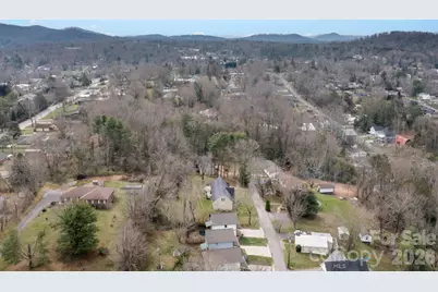 28 Chapel Park Road, Asheville, NC 28803 - Photo 32