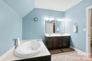 28 Chapel Park Rd, Asheville, NC 28803 - Photo 30