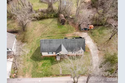 28 Chapel Park Road, Asheville, NC 28803 - Photo 8