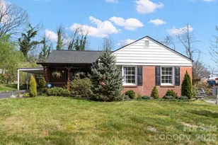 7 Wilshire Dr, Asheville, NC 28806 - Photo 1