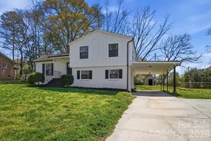 3545 Sargeant Dr, Charlotte, NC 28217 - Photo 4