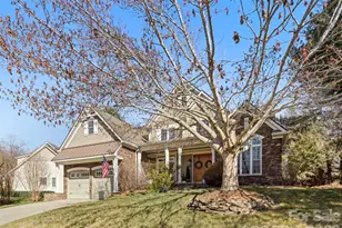 47 Ledgestone Dr, Fairview, NC 28730 - Photo 2