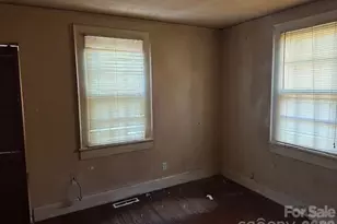 921 Reliance St, Charlotte, NC 28208 - Photo 4