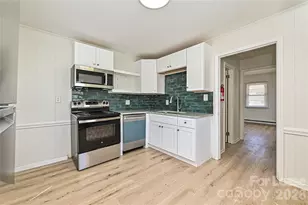 306 E Hudson St, Monroe, NC 28112 - Photo 8