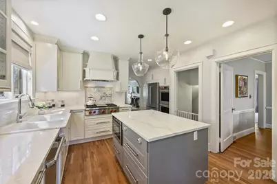 2936 Chelsea Drive, Charlotte, NC 28209 - Photo 12