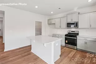 6531 Barcelona Wy, Charlotte, NC 28214 - Photo 8