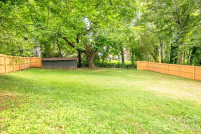 518 W Sharpe Street, Statesville, NC 28677 - Photo 34