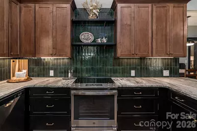 518 W Sharpe Street, Statesville, NC 28677 - Photo 12