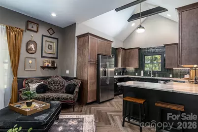 518 W Sharpe Street, Statesville, NC 28677 - Photo 8