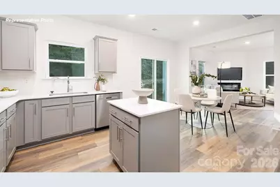 270 Mary Locke Way, Statesville, NC 28677 - Photo 2