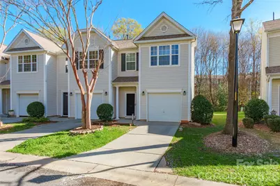 4018 Glenlea Commons Drive, Charlotte, NC 28216 - Photo 2