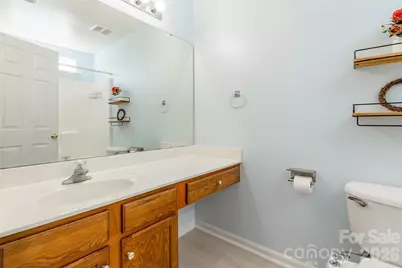 4018 Glenlea Commons Drive, Charlotte, NC 28216 - Photo 20