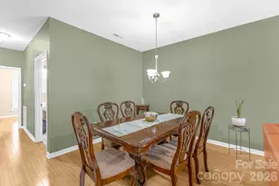 709 Villas Ct, Asheville, NC 28806 - Photo 10