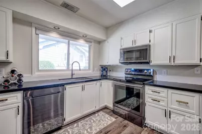 27 Apple Orchard Lane, Lake Wylie, SC 29710 - Photo 14