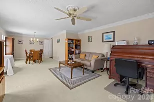 401 Downing Dr, Kings Mountain, NC 28086 - Photo 8