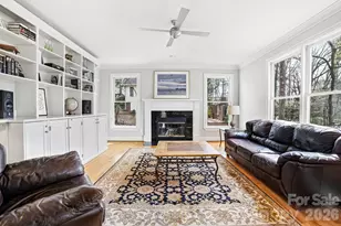 20011 Chapel Point Ln, Cornelius, NC 28031 - Photo 16