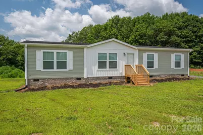 808 W Eagleview Lane, Lawndale, NC 28090 - Photo 2