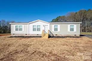 808 W Eagleview Ln, Lawndale, NC 28090 - Photo 4
