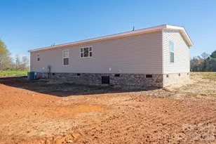 808 W Eagleview Ln, Lawndale, NC 28090 - Photo 6