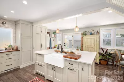 21 Craig Circle, Asheville, NC 28805 - Photo 12