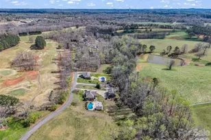 148 Fairway Dr, Forest City, NC 28043 - Photo 2