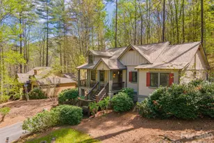 82 Mdw Rdg Ct, Tuckasegee, NC 28783 - Photo 2
