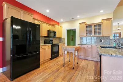 63 Wanei Court, Brevard, NC 28712 - Photo 18