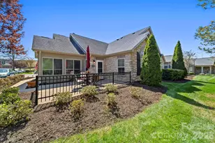 5224 Polo Gate Boulevard, Charlotte, NC 28216 - Photo 2