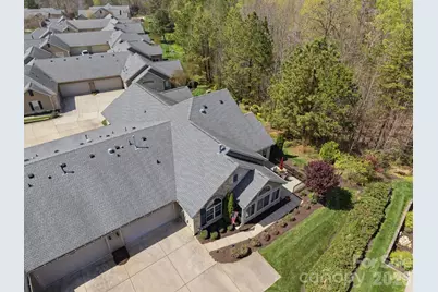 5224 Polo Gate Boulevard, Charlotte, NC 28216 - Photo 2