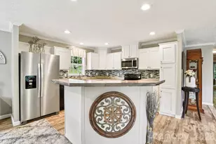 6 Hall Family Dr, Black Mountain, NC 28711 - Photo 12