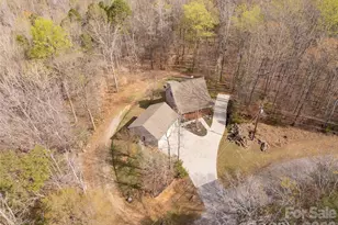 1890 Davis Cir, Clover, SC 29710 - Photo 28