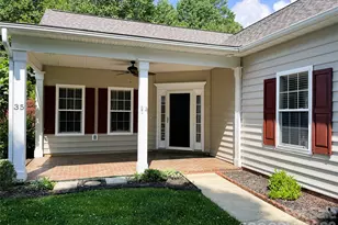 35 Sheffield Pl, Brevard, NC 28712 - Photo 2