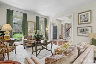 2121 Forest Dr, Charlotte, NC 28211 - Photo 6