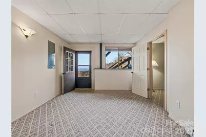 128 Country Ridge Road, Hendersonville, NC 28739 - Photo 32