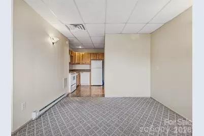 128 Country Ridge Road, Hendersonville, NC 28739 - Photo 32
