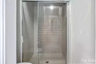 128 Country Ridge Rd, Hendersonville, NC 28739 - Photo 24