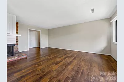 128 Country Ridge Road, Hendersonville, NC 28739 - Photo 12