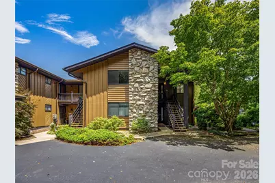 128 Country Ridge Road, Hendersonville, NC 28739 - Photo 2