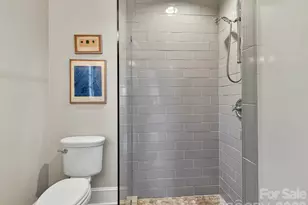 3009 Country Club Dr, Charlotte, NC 28205 - Photo 26