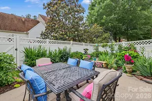 11184 Saintsbury Pl, Charlotte, NC 28270 - Photo 38