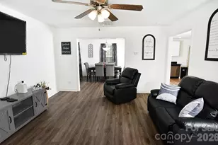 415 Pinecroft Ln, Spencer, NC 28159 - Photo 4