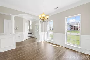 8805 Firestreak Dr, Charlotte, NC 28216 - Photo 6