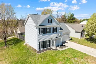 8805 Firestreak Dr, Charlotte, NC 28216 - Photo 2